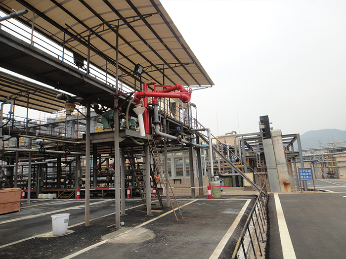 1562317389998525.jpg 1412襯四氟現(xiàn)場裝車.jpg